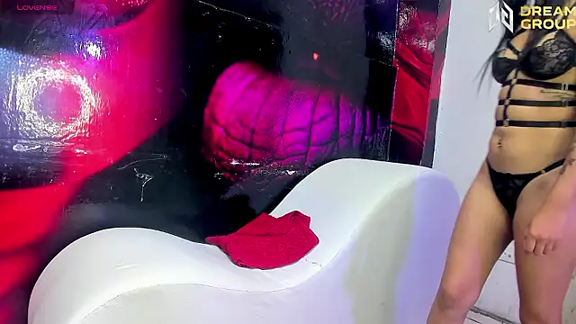 AmazingPartys live sex cam