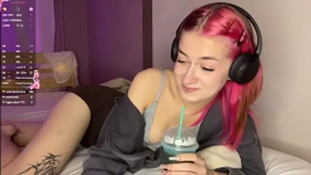 Dina_Cams's cam snapshot