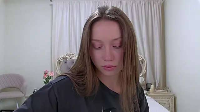 OliviaBrian's cam snapshot