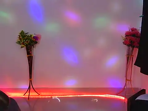 miss_ragni's cam snapshot