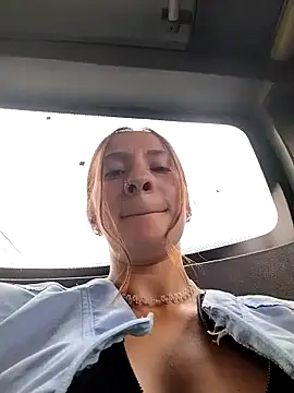 Mery_Moon123's cam snapshot