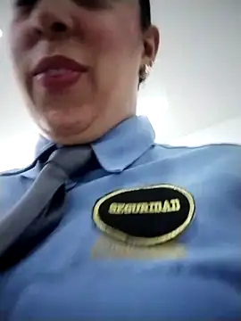 CRISTAL__11's cam snapshot