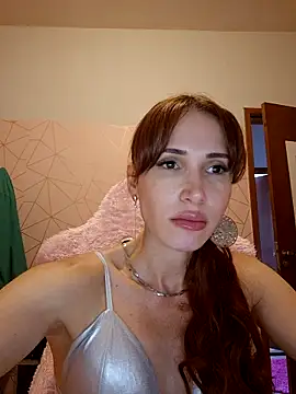 Irresistible24's cam snapshot