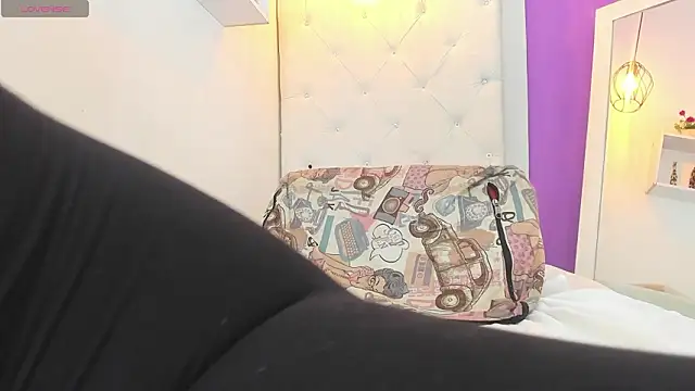 malu_hot69's cam snapshot