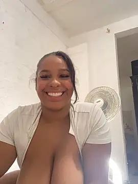 NataliaMillers's cam snapshot