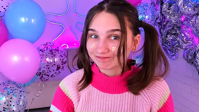 TessaMill's cam snapshot