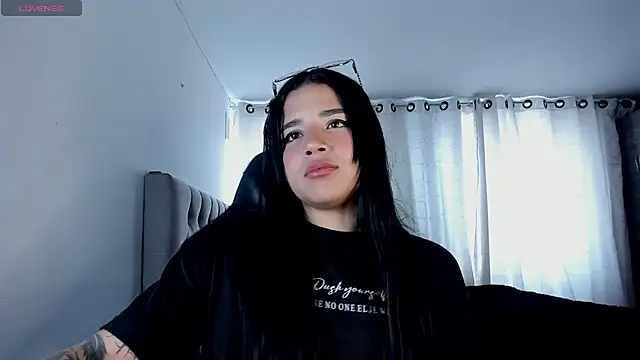 aliice_walker_ live sex cam