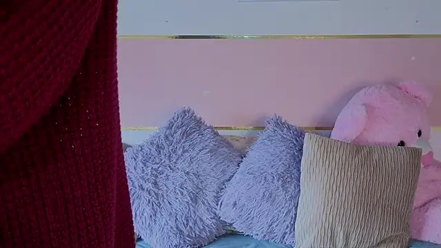 Charlotte__Miller's cam snapshot