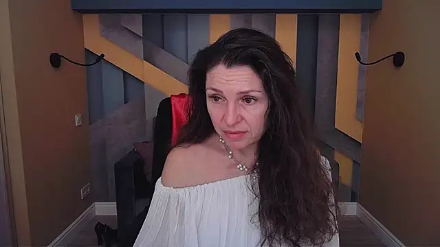 EllaLong's cam snapshot