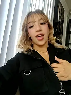 Mayajhons's cam snapshot