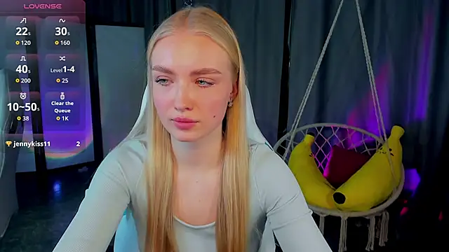 TessaGrays's cam snapshot