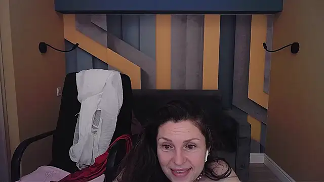 EllaLong's cam snapshot