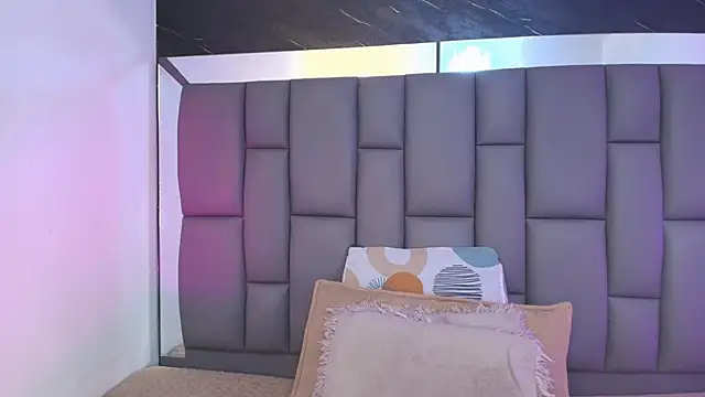 _MiaBrown_ live sex cam