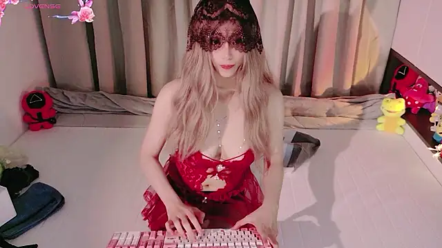 Lulu_QAQ live sex cam