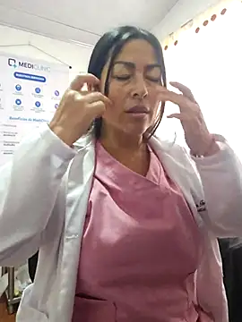 JustSamantha_'s cam snapshot