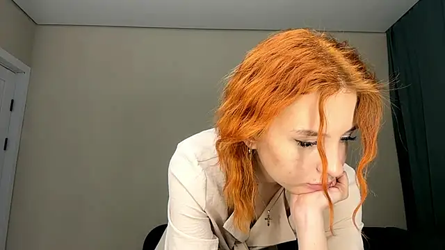 LuxuryRita's cam snapshot