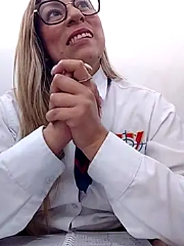 Katalina_S3xy's cam snapshot