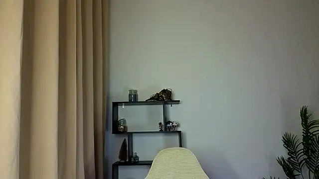 Raven_Ink's cam snapshot