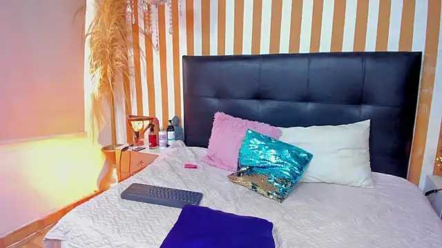 LunaToledo's cam snapshot