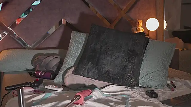 KateOwens's cam snapshot