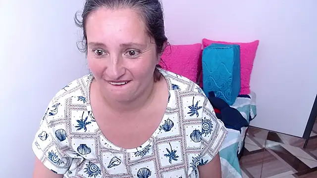 CristialJones_'s cam snapshot