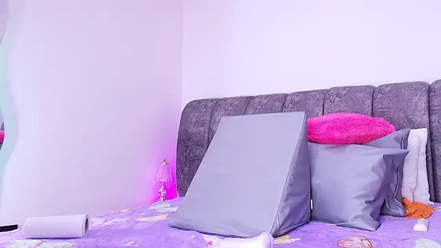 sweegirl69's cam snapshot