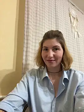 _Crystal_2's cam snapshot