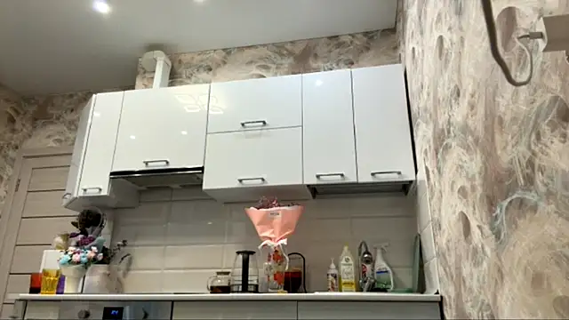 Eliza_Perucves's cam snapshot