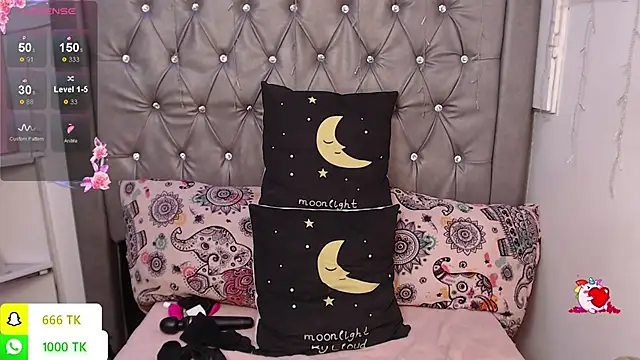 LAILAGUMMY's cam snapshot