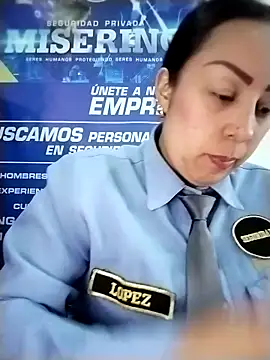 CRISTAL__11's cam snapshot