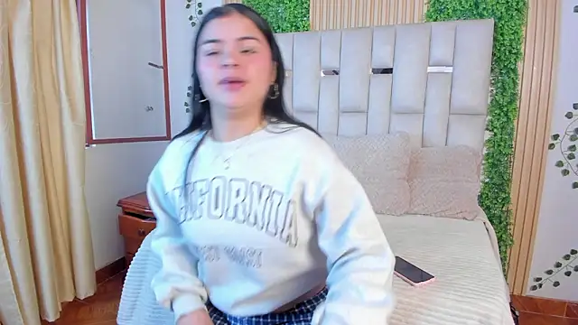 Jade_Nmm's cam snapshot