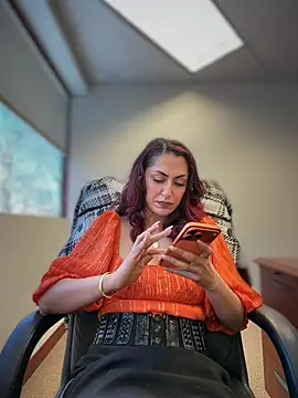 YourQueen18's cam snapshot