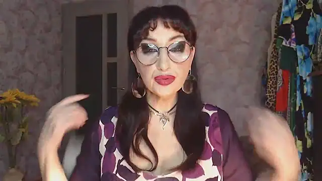 Aziza1's cam snapshot