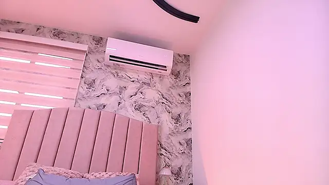 sofia_go_'s cam snapshot