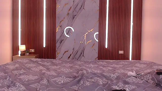 rosselyn_'s cam snapshot