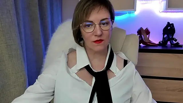 feliziaDesire's cam snapshot