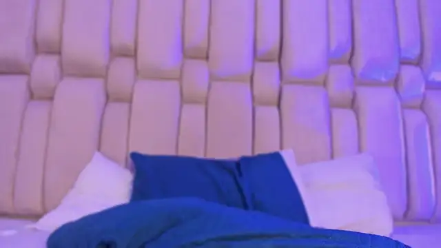 Alysslender's cam snapshot