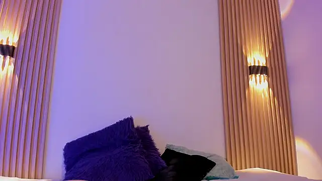 Izelevans's cam snapshot