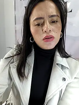 ALEJA__22's cam snapshot