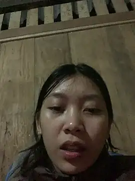 linh-lan1's cam snapshot