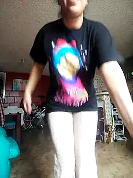 Im_Alma_'s cam snapshot