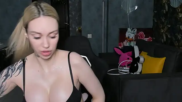 Blckmirrorr live sex cam