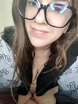 Miachan_LaGattinaVogliosa's cam snapshot