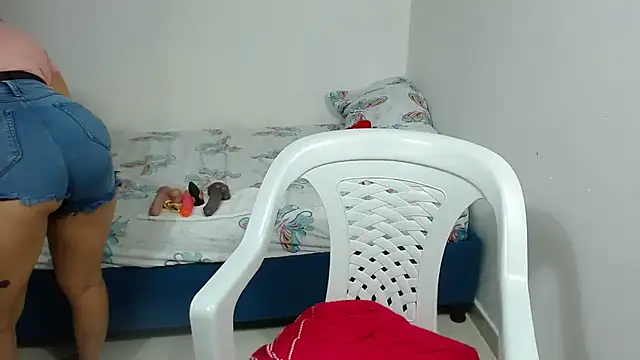 Agatha_browser's cam snapshot