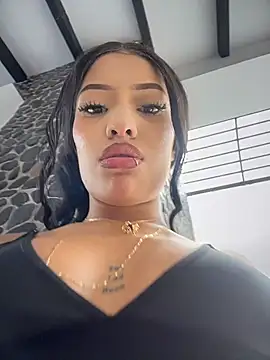 MystiqueXXX's cam snapshot