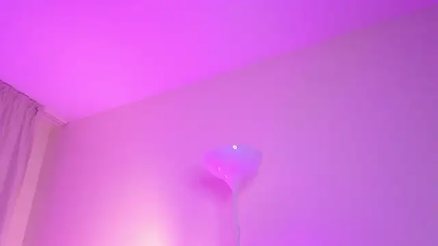 slyshypie's cam snapshot