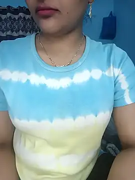 RomanticCouple432's cam snapshot