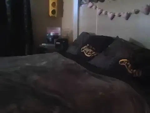 intoyou1689's cam snapshot