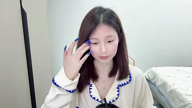 DYyyyyy--'s cam snapshot