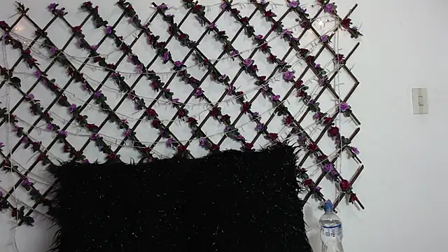 Samantha_Wallker's cam snapshot